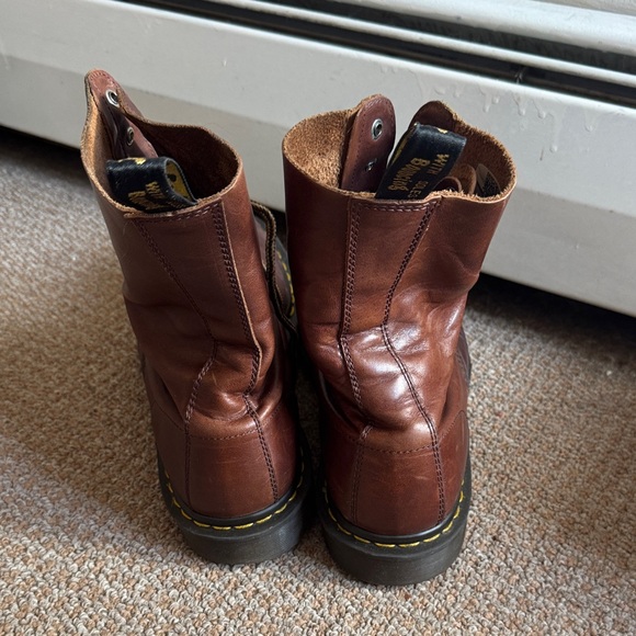 Dr Martens 1460 Pascal Brown Leather Lace-Up Boots - Picture 3 of 3